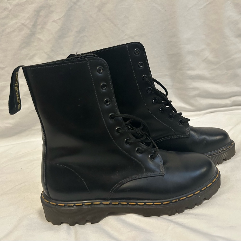 Vintage Black Lace Up Boots
